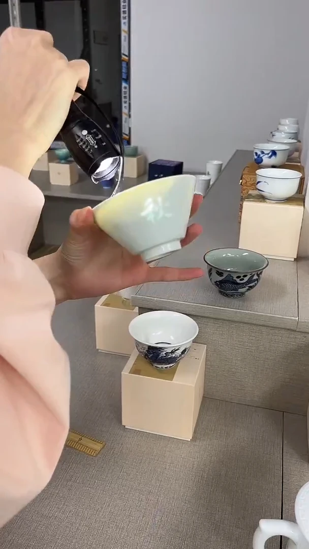 景德镇高温瓷秋斗笠玲珑瓷