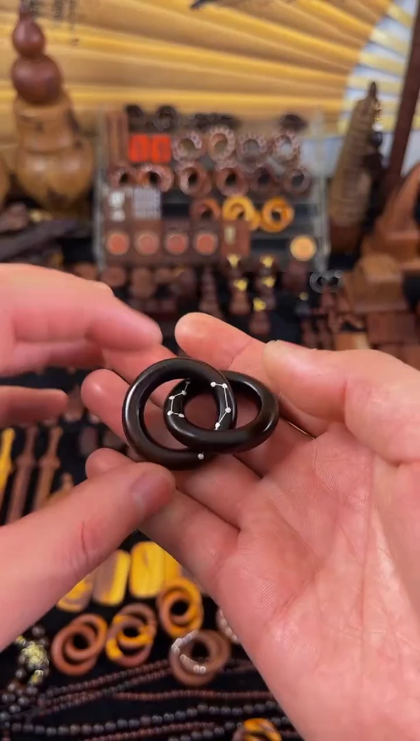 【闪购商品】木枣木玉化镶嵌银七星小乾坤圈