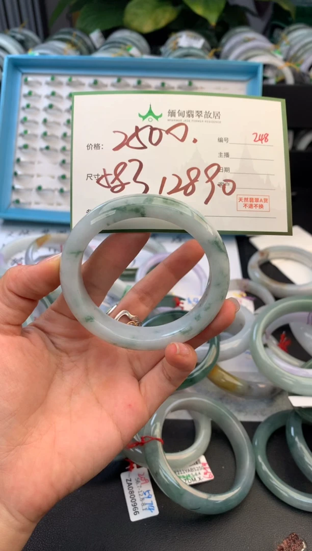 未镶嵌定制翡翠毛货需精细抛光+多样性拍1发1