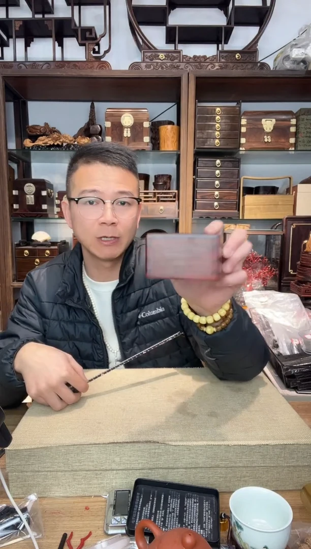 乌木类书架549血檀雕刻螭龙香盒