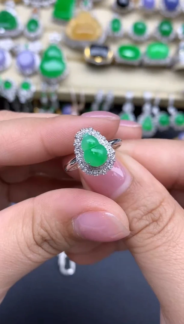 【闪购商品】翡翠戒指18K金镶嵌376-中国好珍宝