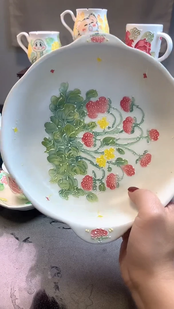 一味*手绘*草莓满天星双耳盘