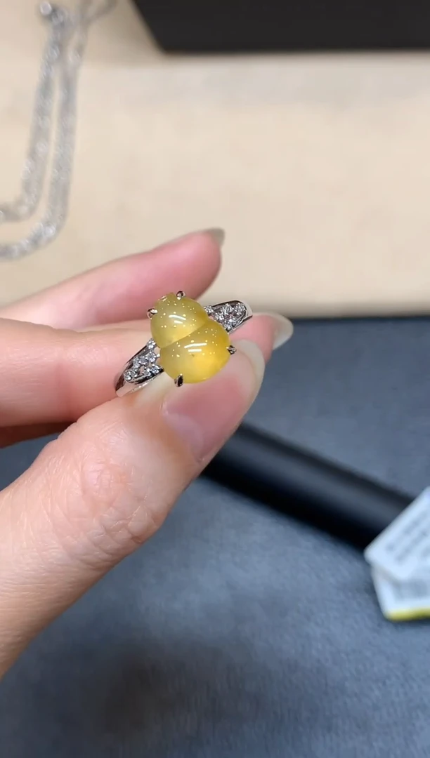 18K金镶嵌戒指翡翠11【无服务费葫芦【无服务费