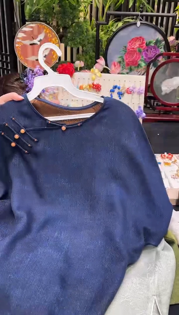 织绣蓝**吋非遗手工苏绣饰品