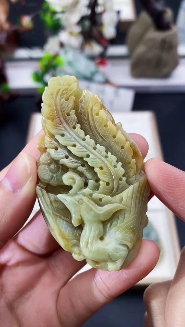 颈饰未镶嵌翡翠天然缅甸A货翡翠