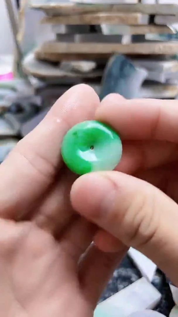 裸石翡翠天然A货翡翠板料