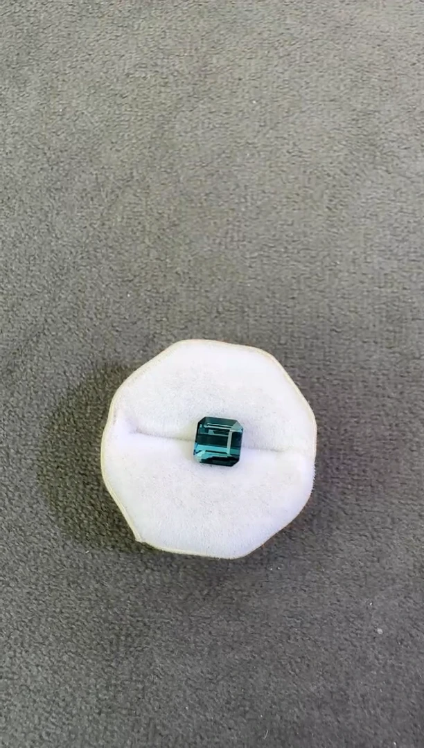 未镶嵌珠宝半成品碧玺1.07ct