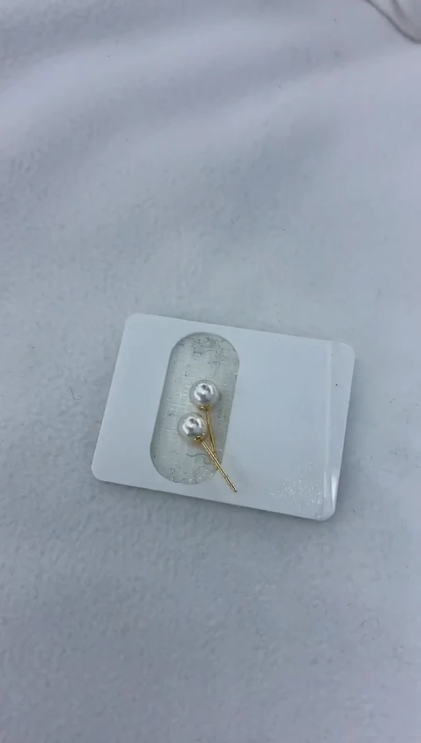 18K金镶嵌耳饰海水珍珠5-5.5素钉