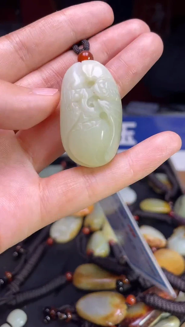 颈饰未镶嵌和田玉123