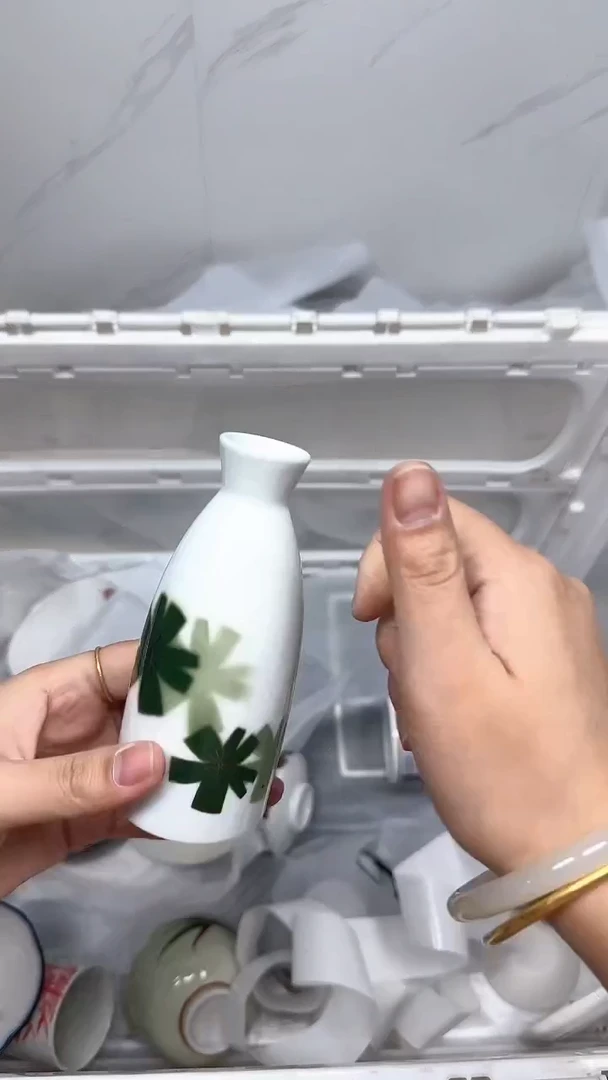 【闪购商品】1259回流瓷器默认微瑕，18.8包邮