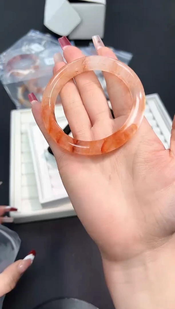 【闪购商品】水晶手镯未镶嵌50I多样性发其一/1条默认微瑕58