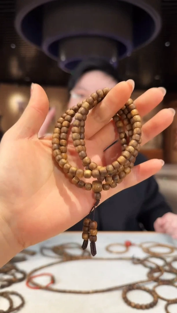 【闪购商品】沉香手串海南莺歌绿棋多圈鼓珠