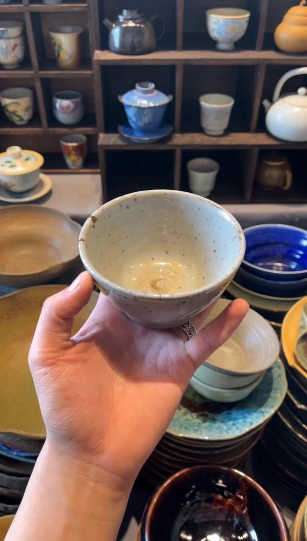 【闪购商品】瓷片443，灰麻点聚光灯小碗