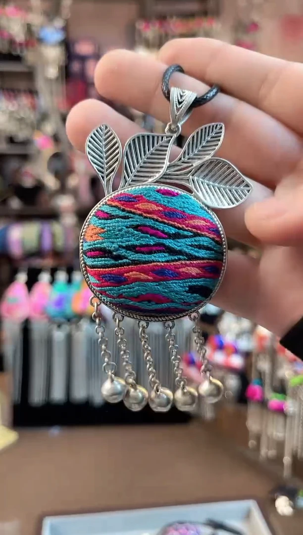 织绣民族风手工非遗老绣饰品247