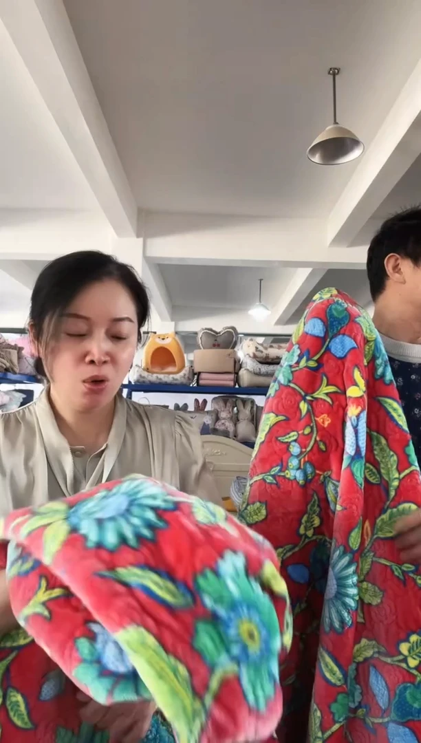 棉棉A08 红色花叶200*230