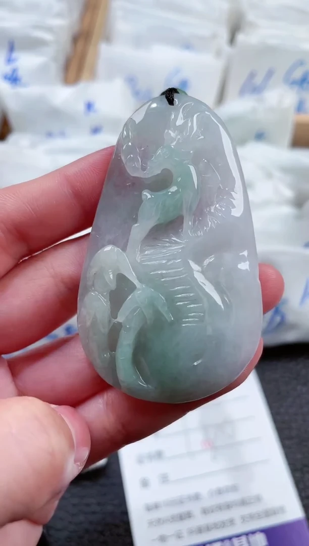 【闪购商品】翡翠颈饰未镶嵌00001096
