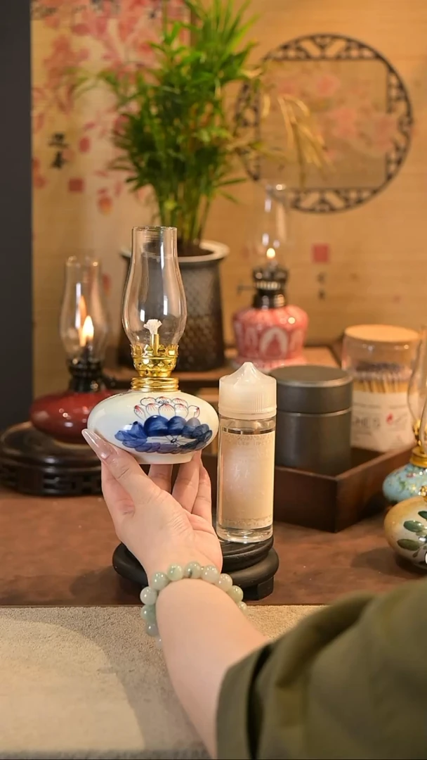 景德镇陶瓷油灯摆件