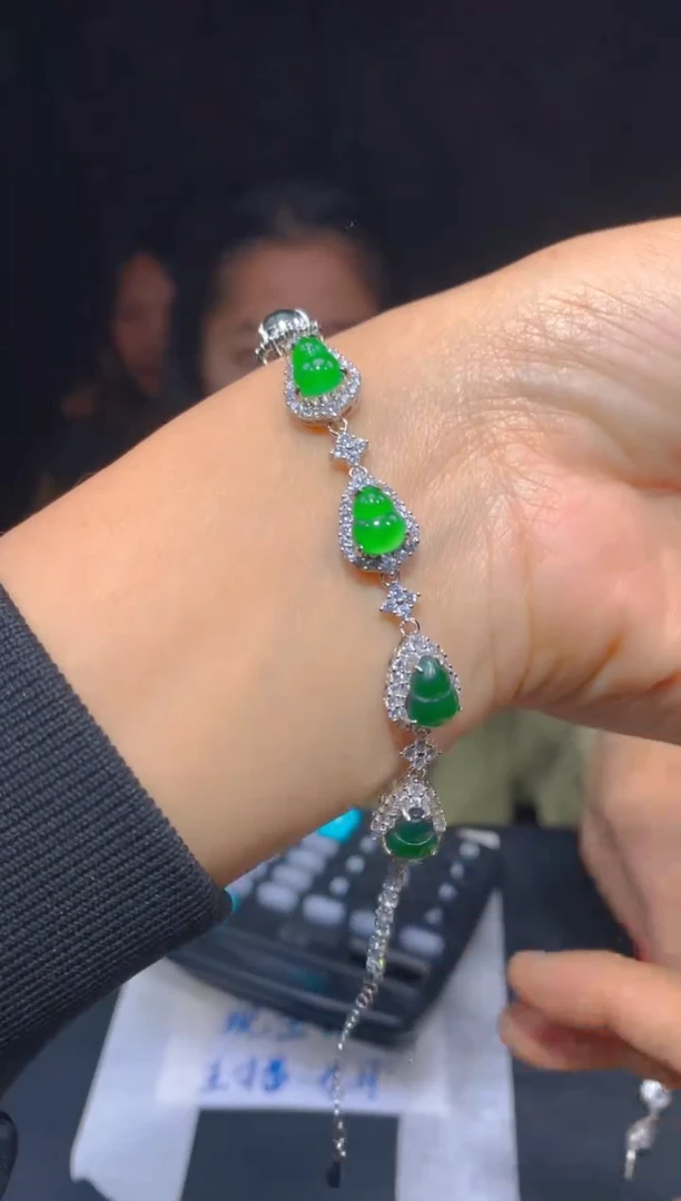 【闪购商品】定制翡翠未镶嵌75多样性发货（发其一）