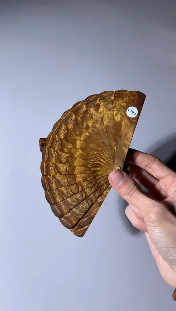 【闪购商品】金丝楠179号10cm金丝楠迷你扇