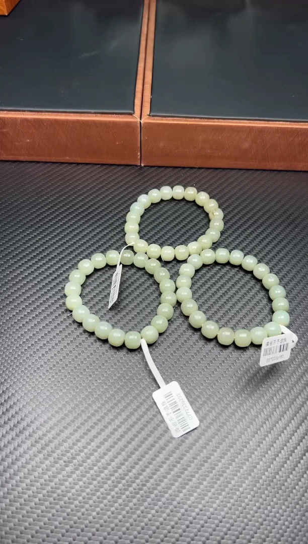 未镶嵌手串和田玉且末微色差近矿卡10多样性发货拍一发一