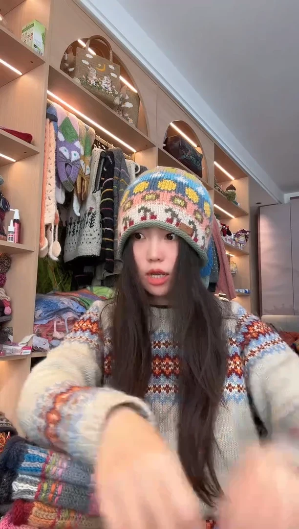 羊毛美利奴浅色樱桃帽