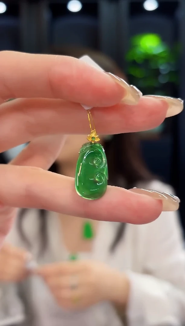 翡翠18K金镶嵌颈饰 缅料A货/支持复检/一件