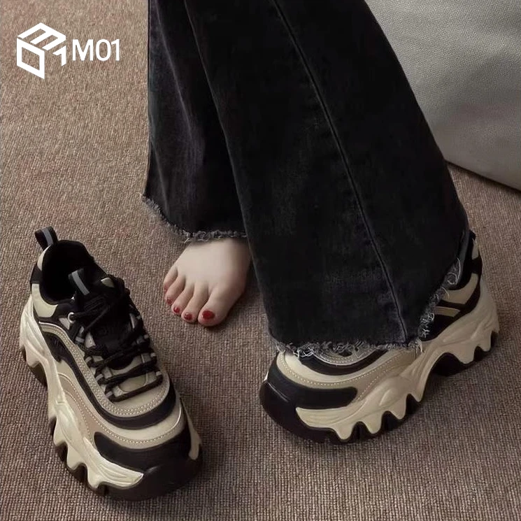 M01高级感老爹鞋女2025新款冬季加绒显脚小运动鞋34码厚底二棉鞋