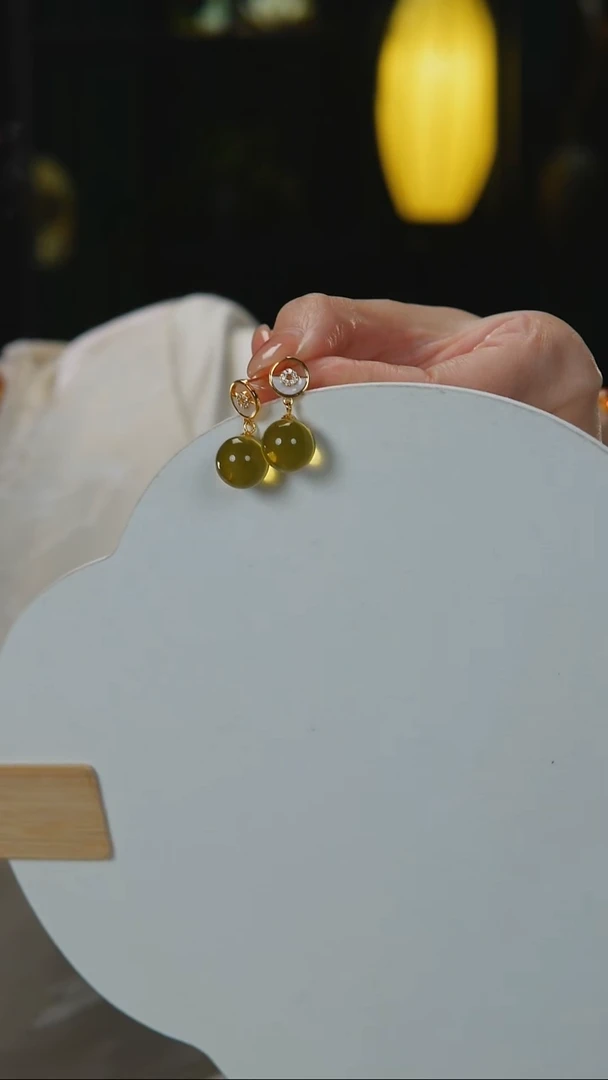 蓝珀银S925镶嵌耳饰12+蓝珀耳钉