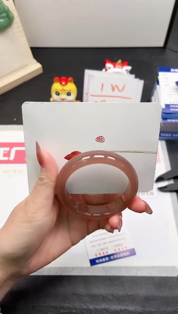 【闪购商品】石英质玉手镯未镶嵌67-56
