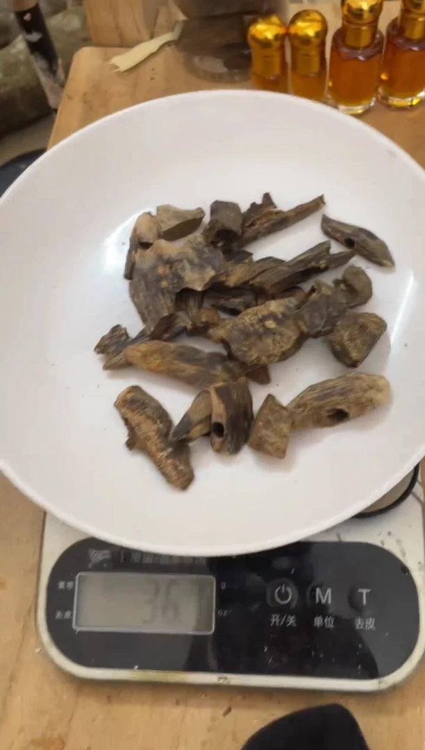 沉香沉香碎屑棋楠沉香 原料文创1