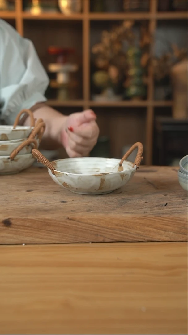 粉影系列的6英寸麻绳螺纹小提篮1个