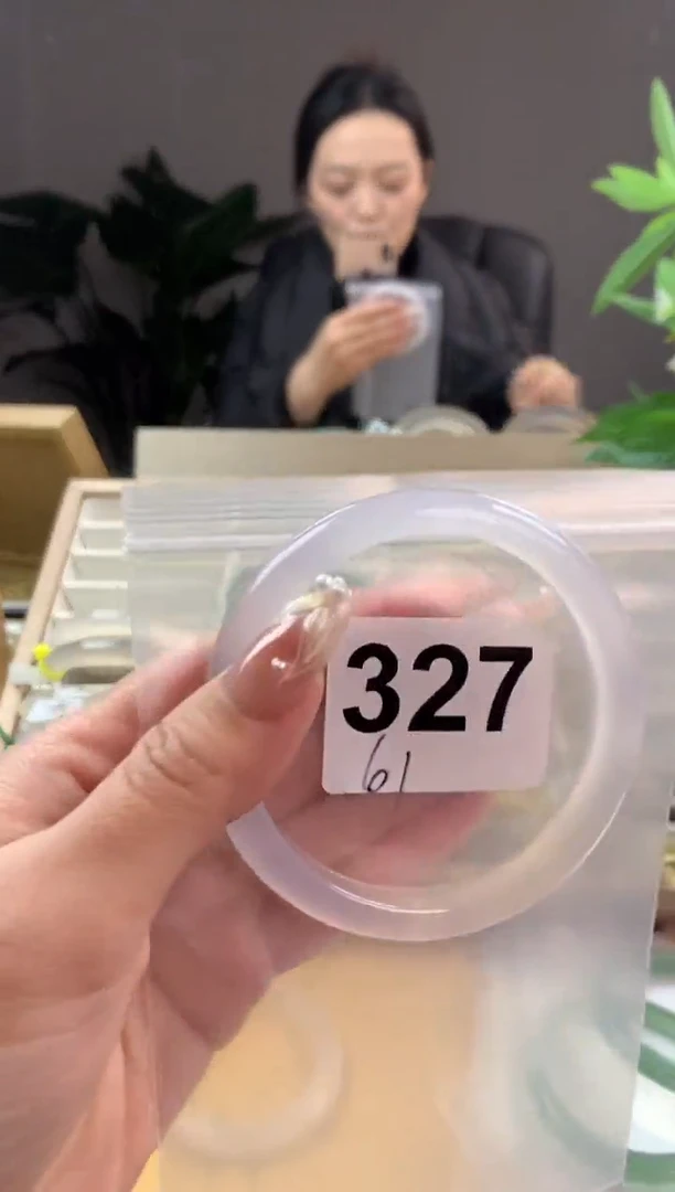 【闪购商品】玛瑙/玉髓手镯未镶嵌327