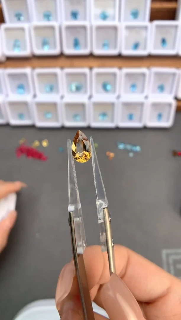 未镶嵌裸石定制绿柱石2.09ct 12051