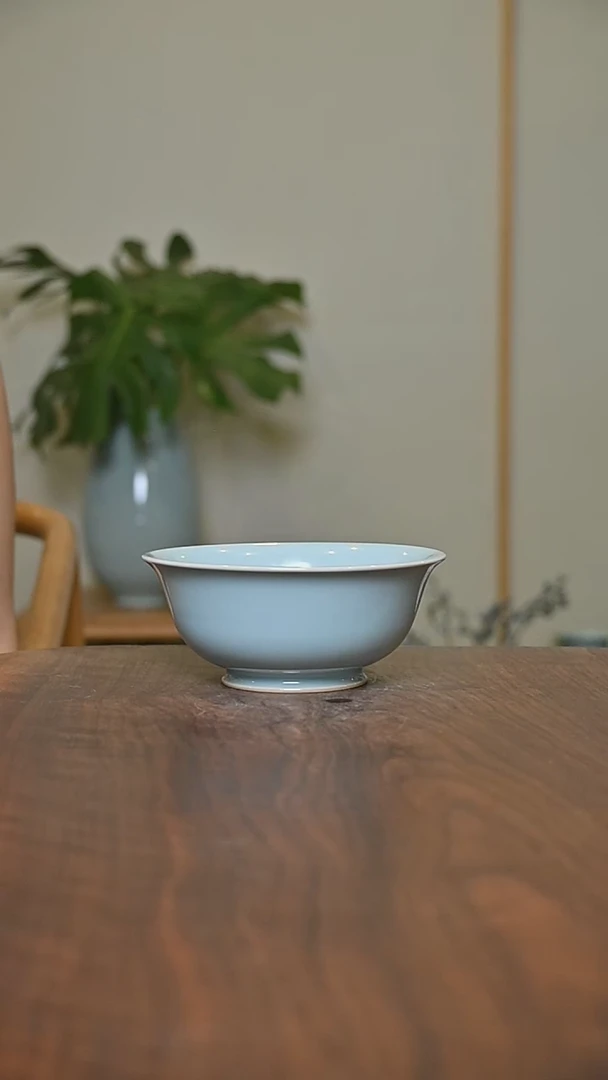 14CM碗 天青 微瑕 朱家汝窑款