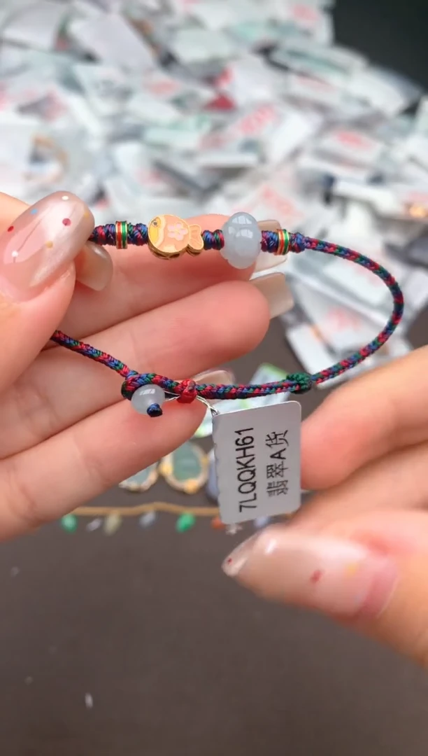 未镶嵌挂件翡翠一