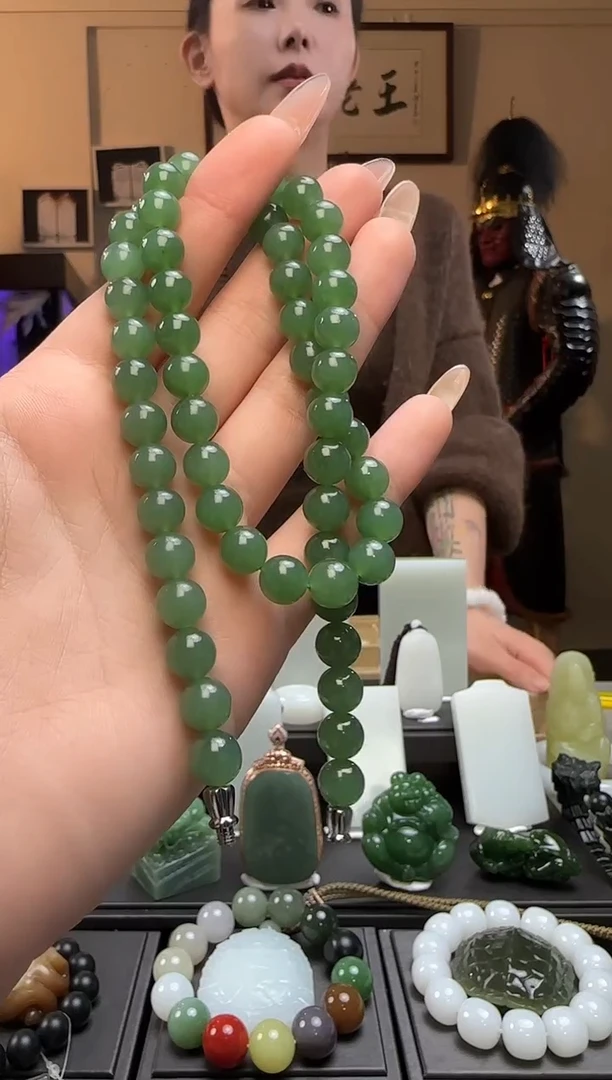 【闪购商品】和田玉碧玉圆珠未镶嵌长链