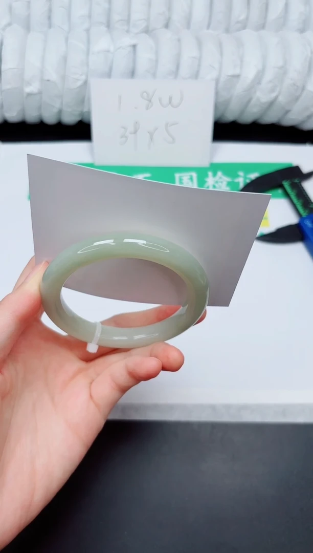 手镯和田玉未镶嵌61-53.6QS3