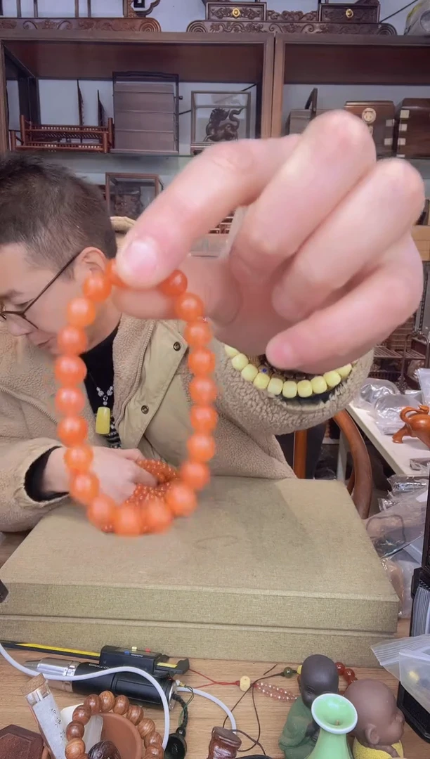 【闪购商品】乌木类书架941南川料0.8+单圈手串