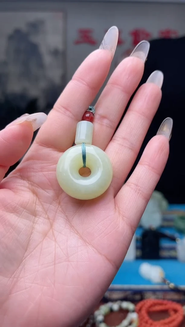 【闪购商品】和田玉挂件未镶嵌多样性发 拍一发一