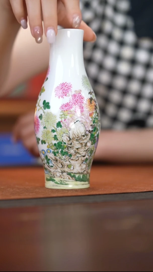 摆件皇窑珐琅彩橄榄瓶
