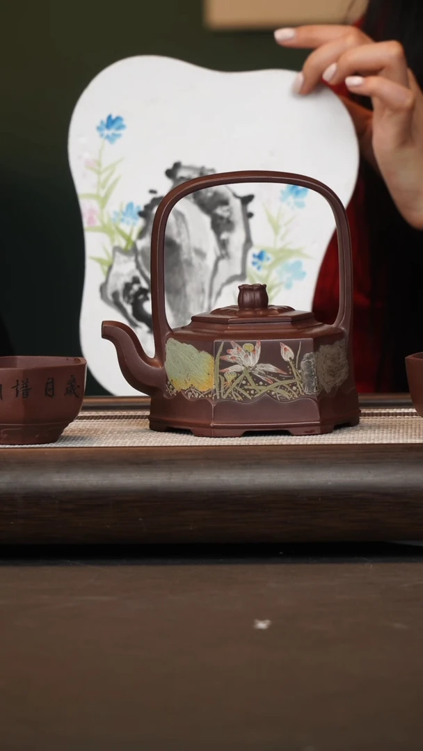 茶壶紫砂时顺华/底槽清/六方提梁套组/320c