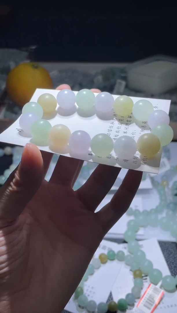 未镶嵌定制翡翠翡翠手串