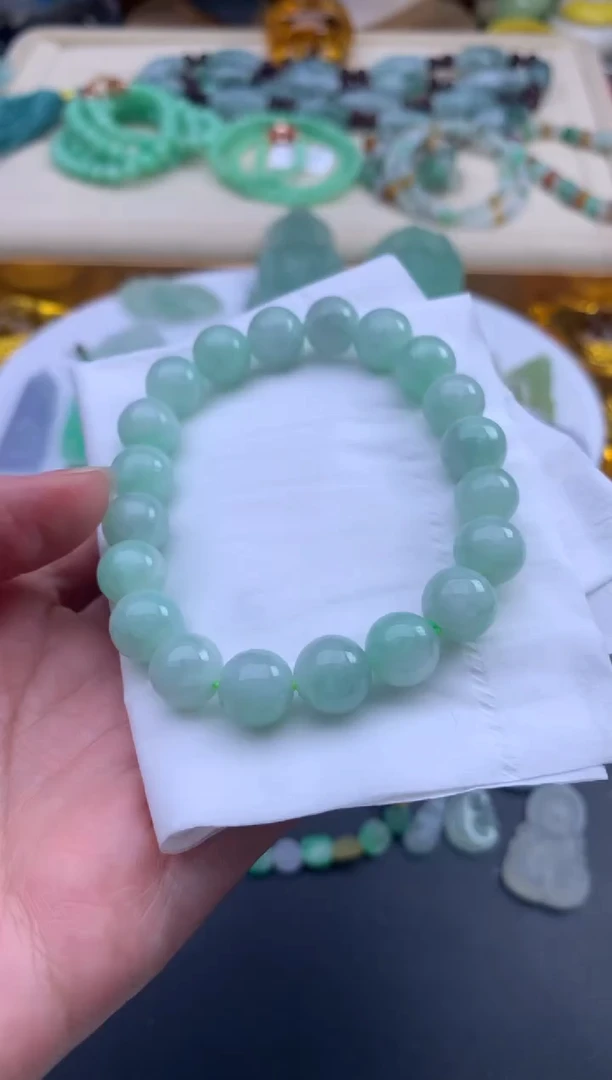 未镶嵌手串翡翠翡翠