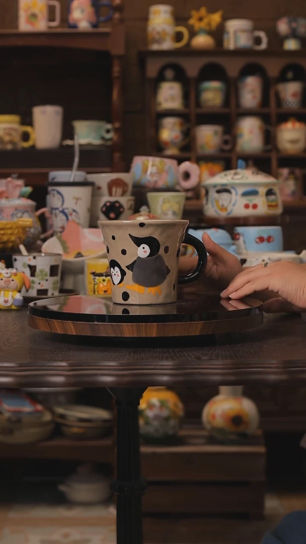 摆件景德镇釉下彩绘设计师款式陶瓷