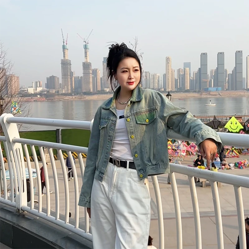 时尚百搭春季复古短款拼色彩虹牛仔外套