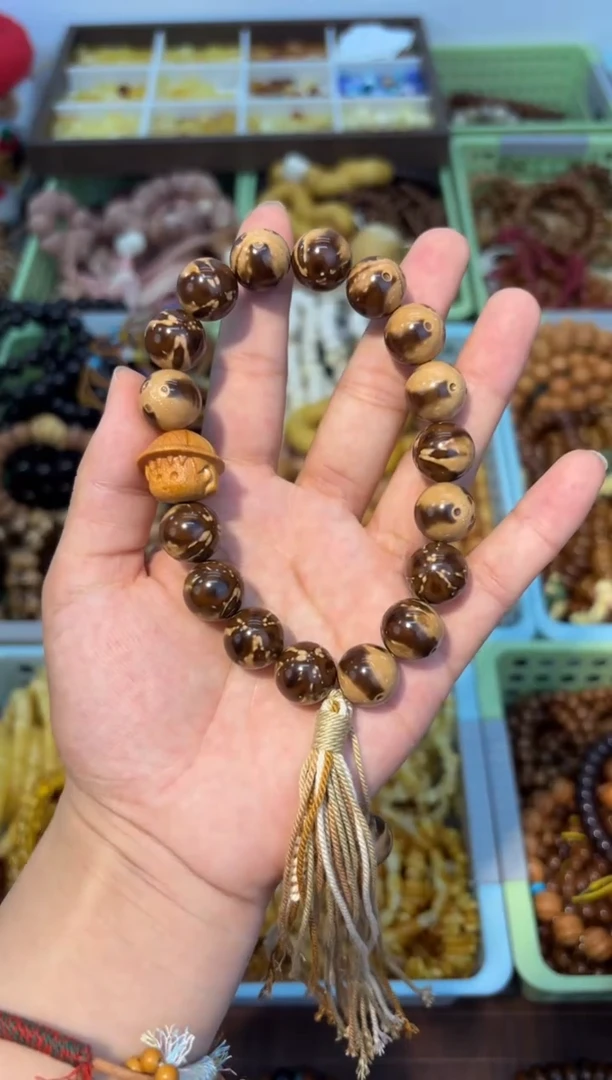 吊坠白玉菩提花皮熊猫紫金鼠