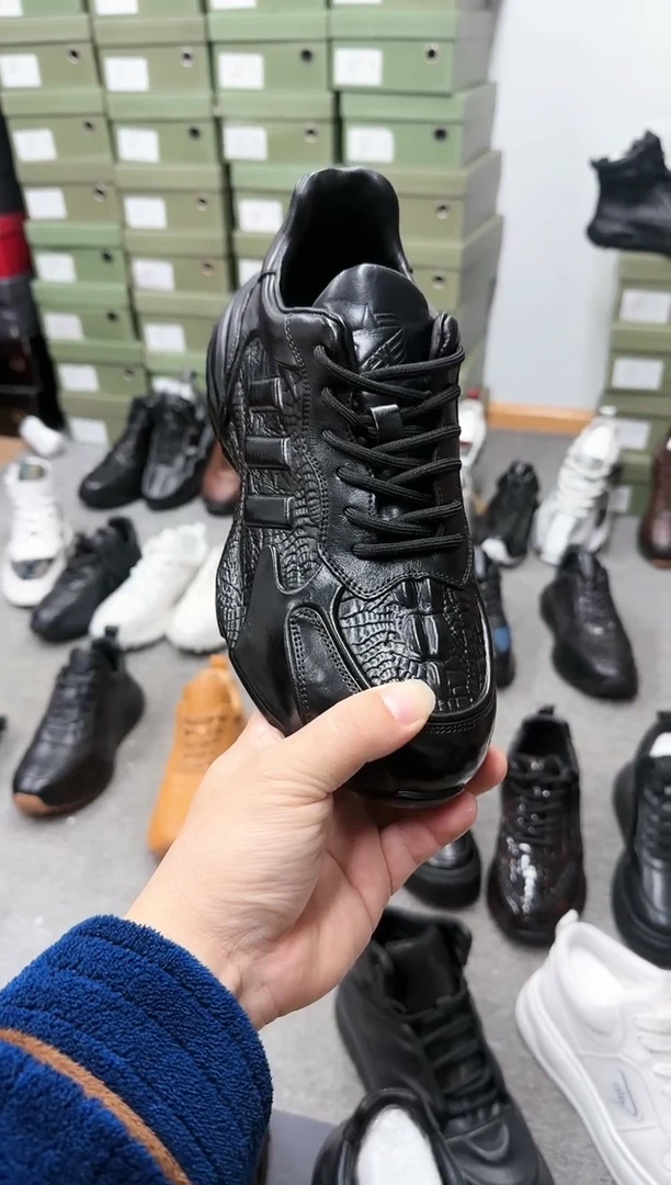 磨砂皮（牛皮）40码黑色7618