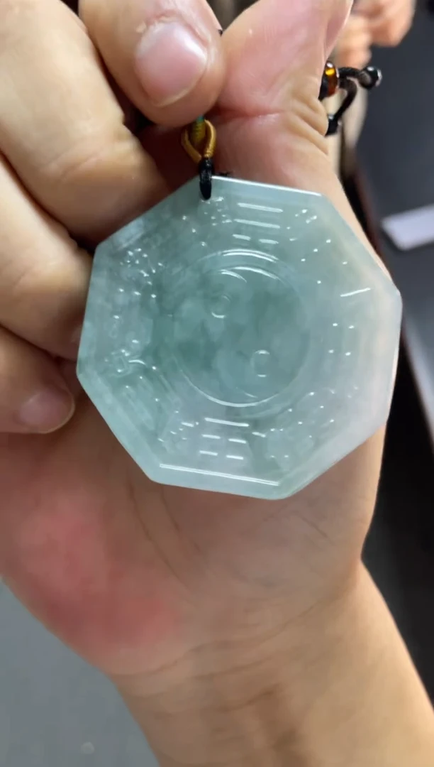 颈饰未镶嵌翡翠11/26/103