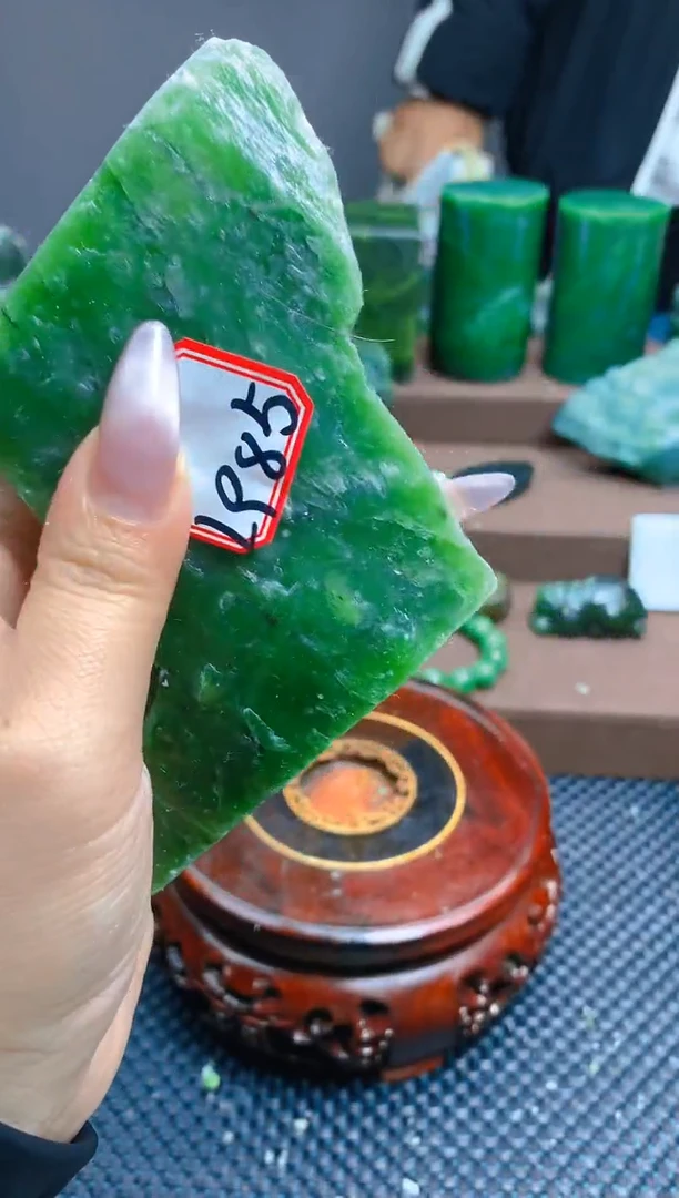 【闪购商品】和田玉（碧玉）珠宝半成品未镶嵌1