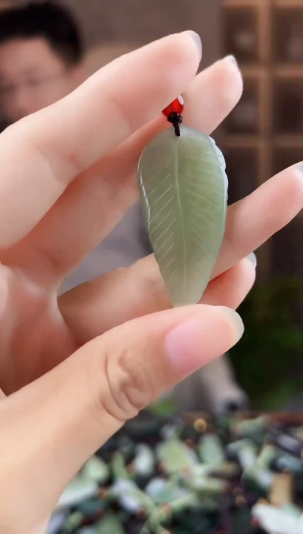 未镶嵌和田玉挂件拍一发一，多样性发货